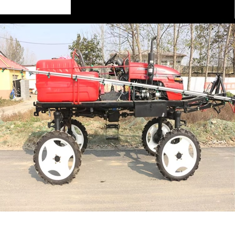 เครื่องพ่นยาแบบขับเคลื่อนสี่ล้ - Farming Year บทวิจารณ์และราคา